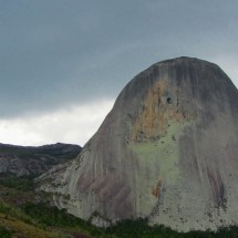 North face of Pedra Azul with the hooky rock "The Lizard"on the left